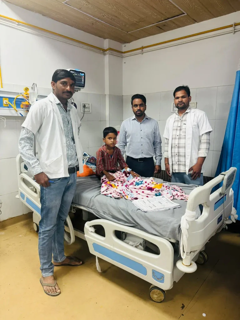 6 साल के बालक की बिना चीर-फाड़ दूरबीन से किडनी सर्जरी 1 1006802369